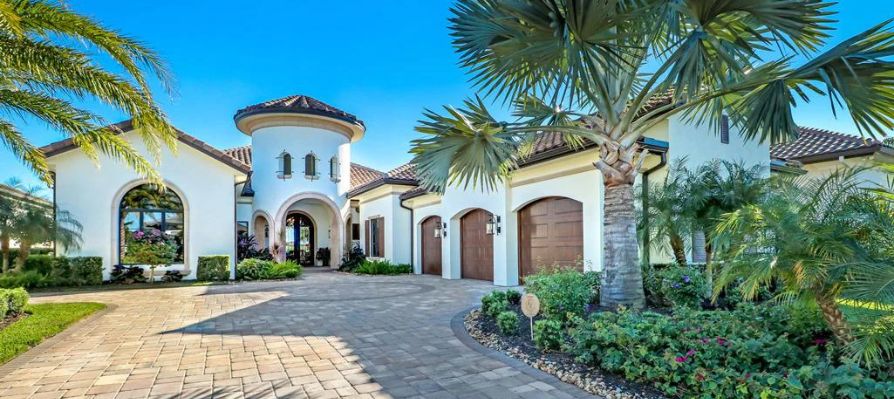 Aralıq dənizi eksteryer — 2025 6